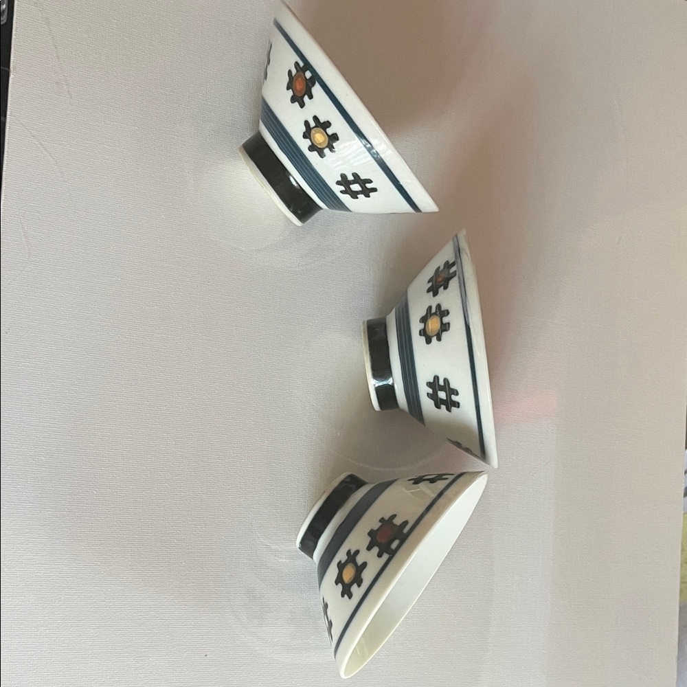 Set of 3 Japanese rice Bowls - Vintage